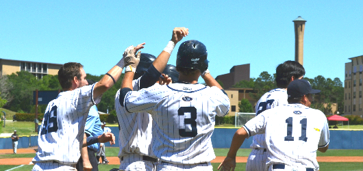 'Senior Day' Success; Berry's walk-off hit gives Baseball 4-3 Game 1 victory over Dallas Christian before squad achieves 10-6 Game 2 triumph