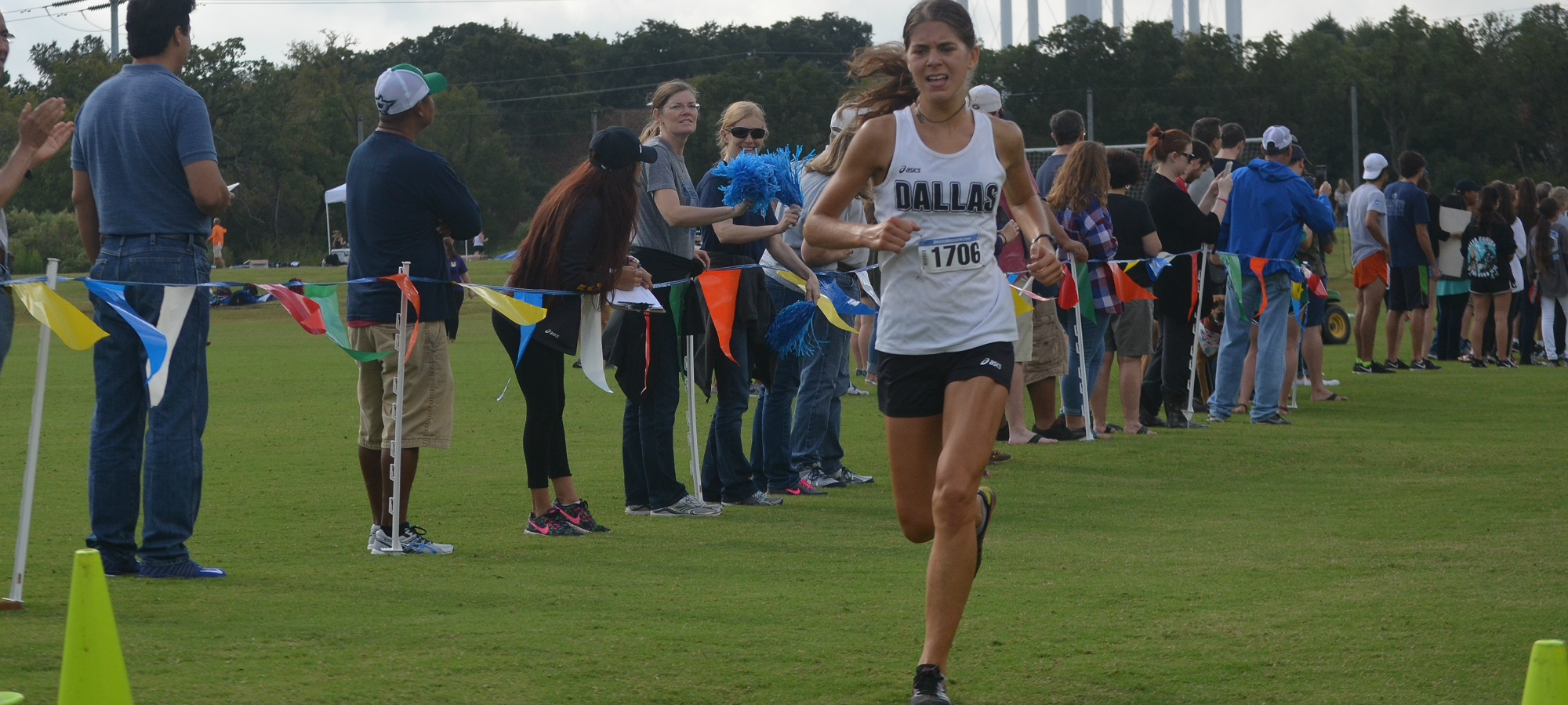 Moore takes 9th; Women's Cross Country 4th Overall in Home Meet