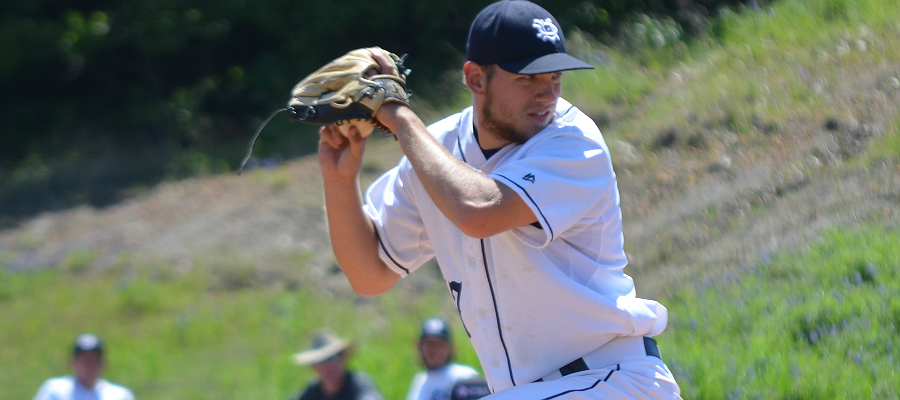 Thrillers for Baseball on Saturday; Split with No. 18 Centenary