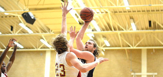 Men's Basketball clinches SCAC No. 3 with 82-78 victory over Austin College