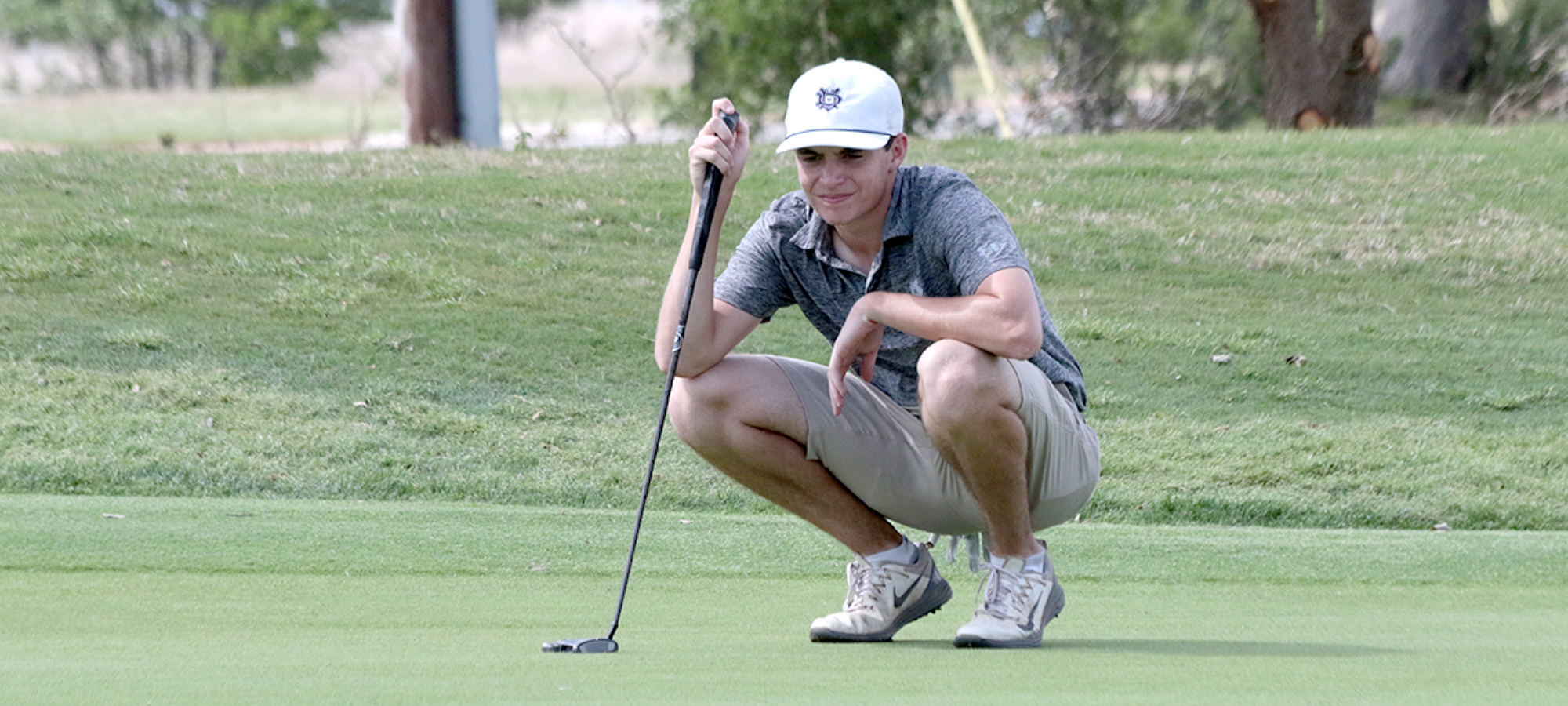 Crusaders in 1st After 36 Holes at SCAC Championship; Trio within Top 4 Individually in Standings