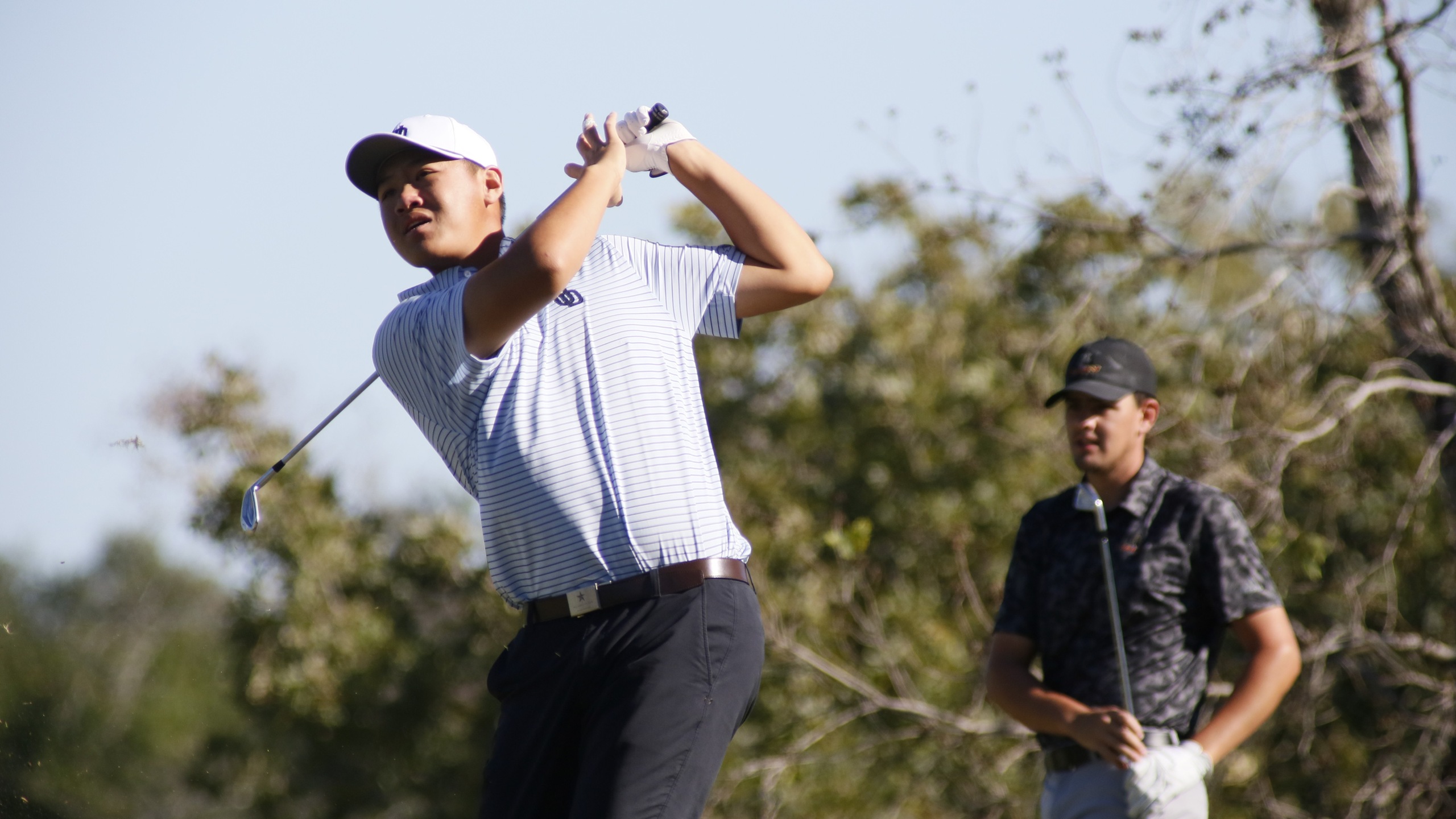 Zhang in Second after Day One of Chicken Express Classic
