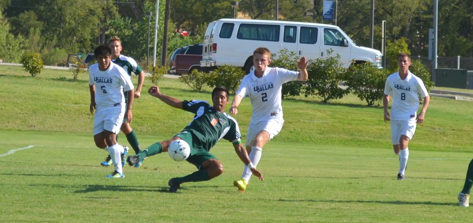 Men's Soccer on two-game winning streak; Crusaders notch 3-2 victory over Southwestern College (Kan.)