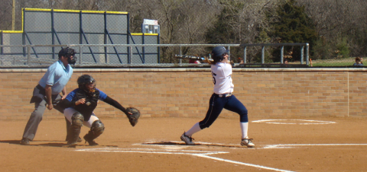 Softball concludes Wyndham Las Colinas Classic with Game 1 victory over Rust College (Miss.), but suffers Game 2 defeat to Austin College