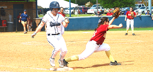 Softball ends season with loss to Austin College in GM 6 of SCAC Championship Tournament