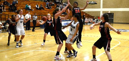 Second-half shooting-woes cost Women’s Basketball versus Rhodes College (TN); Allen, Yoshimura star for Lady Crusaders in 66-55 defeat