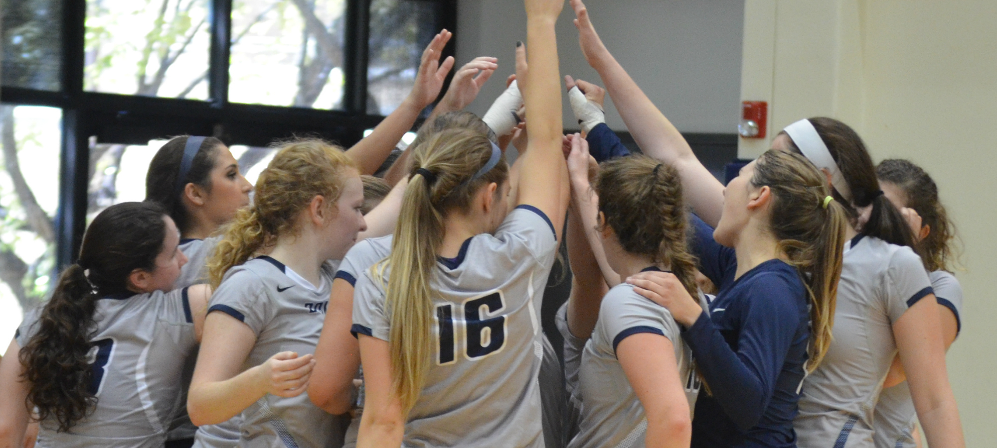 2016 SEASON REVIEW: Volleyball
