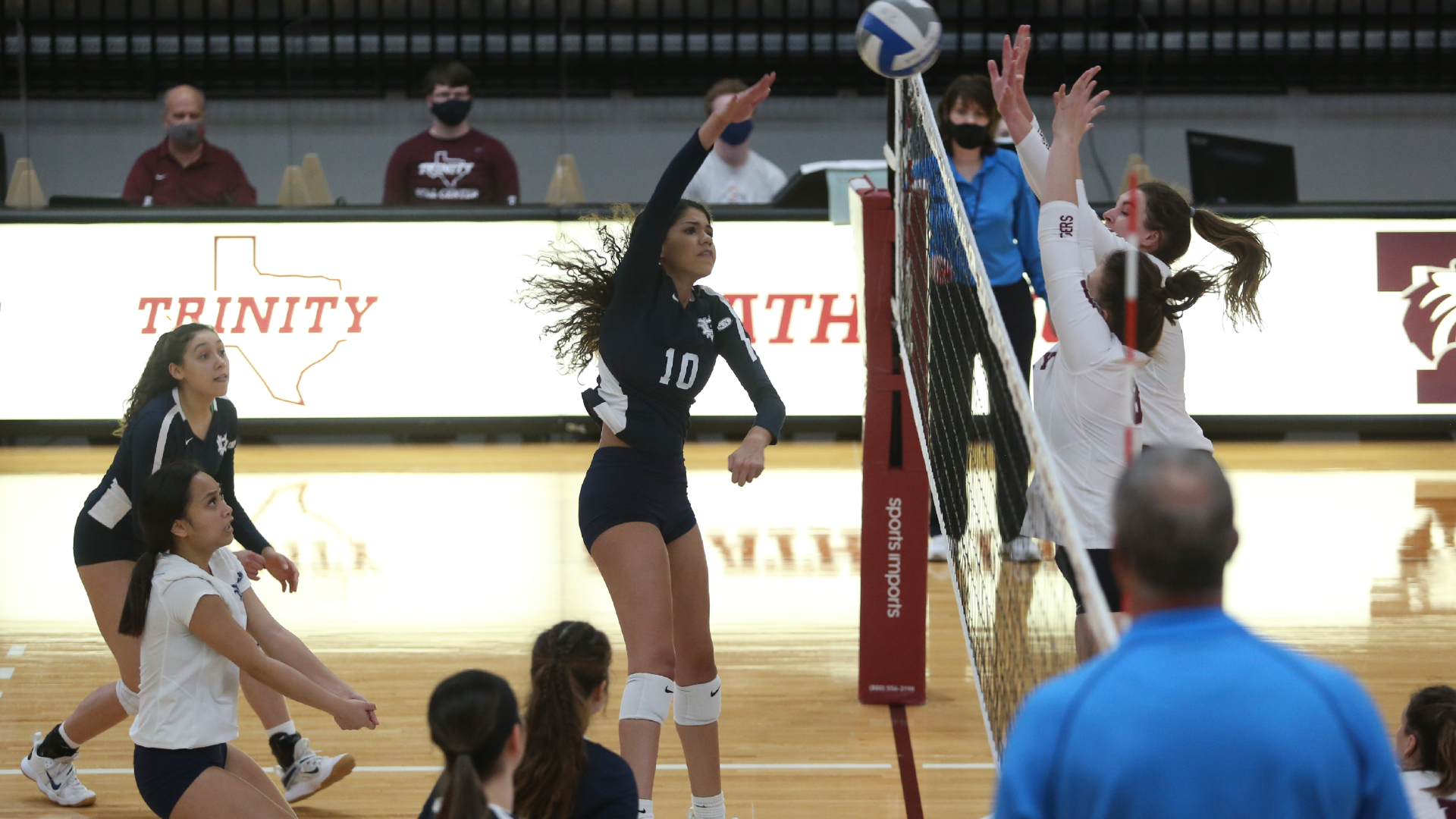 UD Volleyball Takes 8th Seed in SCAC Tournament after Finishing Regular Season at TLU on Saturday